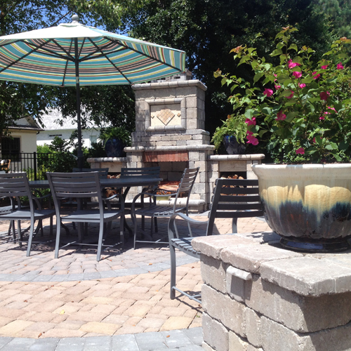 Carolina Creations Outdoor Patio and fireplace